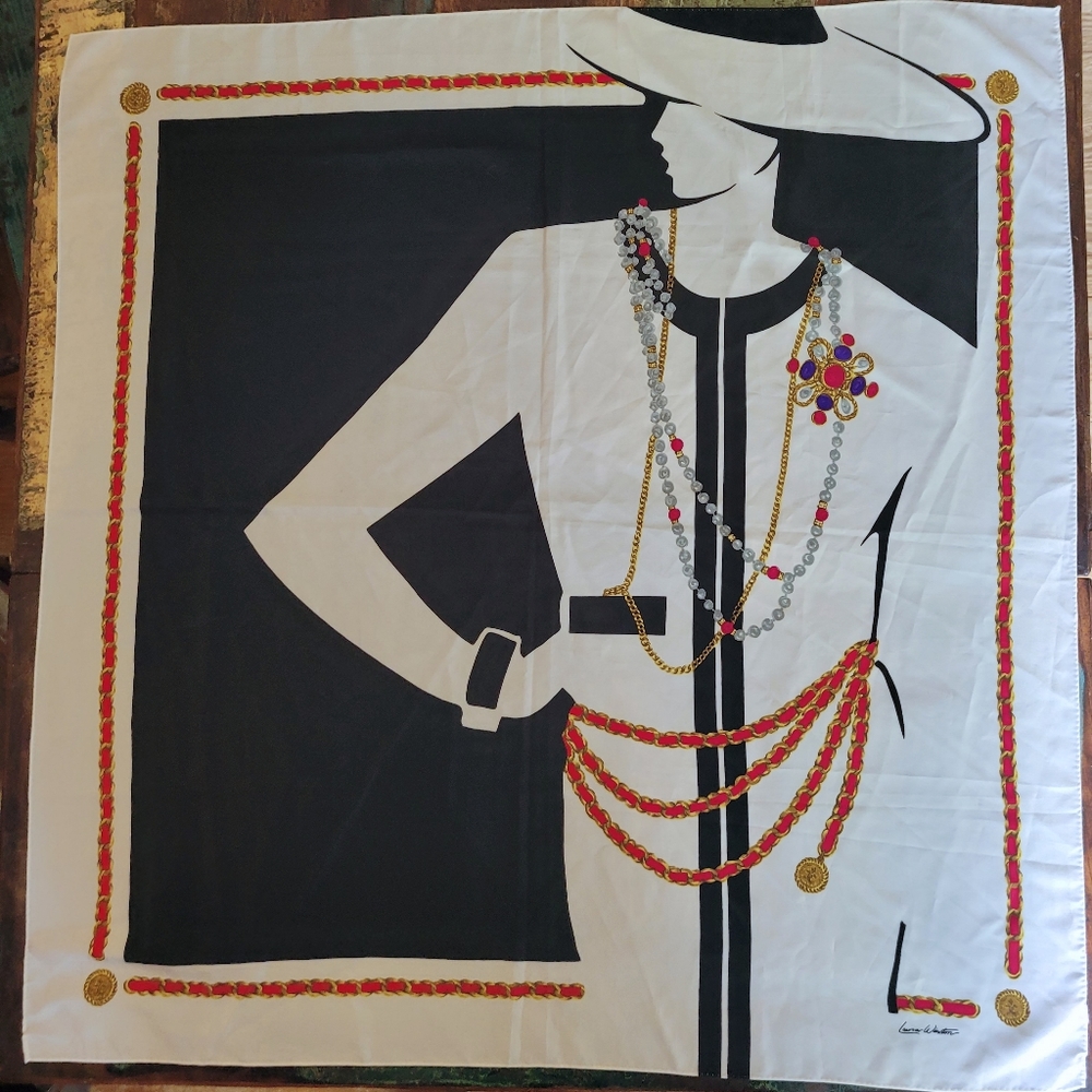 Lady Chanel Vintage Laura Winston Medallion Collection Scarf